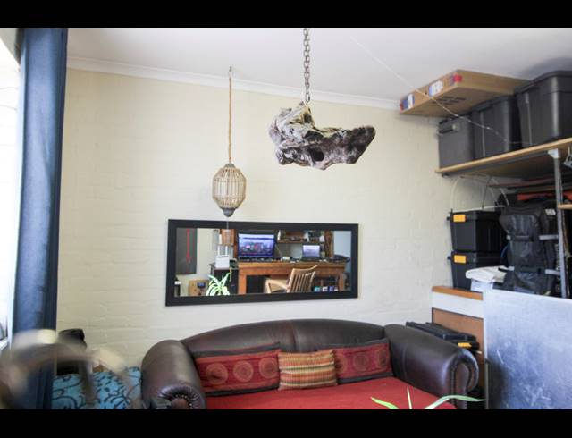 113M² BUILDING FOR SALE IN MAITLAND